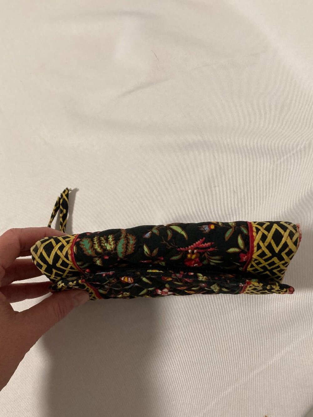 Vera Bradley Tri-Fold Clutch/Wallet "Ming" Print Retired Colorway - Picture 4 of 10